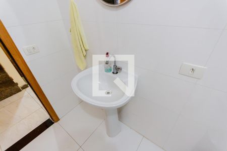 Casa à venda com 420m², 3 quartos e 8 vagas Casa à venda com 420m², 3 quartos e 8 vagasLavabo