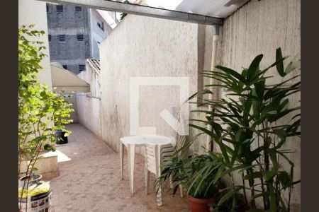 Casa à venda com 4 quartos, 150m² em Vila Ipojuca, São Paulo