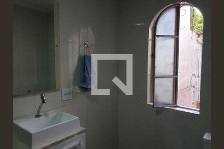 Casa à venda com 4 quartos, 150m² em Vila Ipojuca, São Paulo