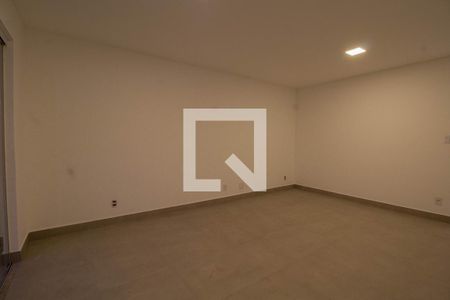 Sala  de casa à venda com 2 quartos, 110m² em Curicica, Rio de Janeiro