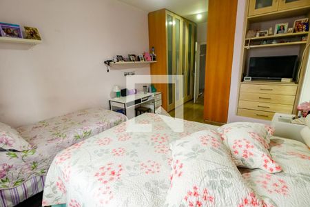 Casa à venda com 130m², 3 quartos e 3 vagasSuíte