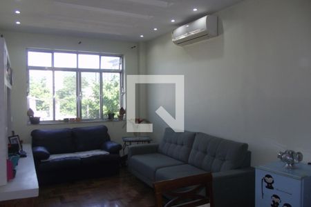 Apartamento à venda com 64m², 2 quartos e 1 vagaSala