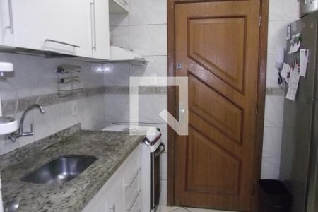 Apartamento à venda com 64m², 2 quartos e 1 vagaCozinha