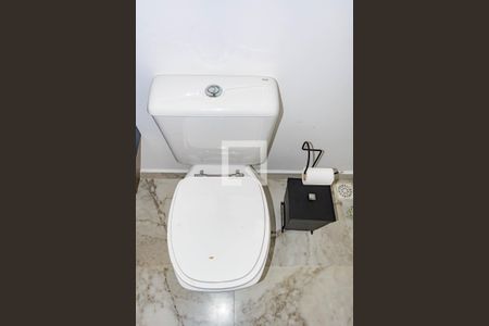 Casa para alugar com 180m², 4 quartos e 4 vagas Casa para alugar com 180m², 4 quartos e 4 vagasBanheiro 01 (1º Andar)