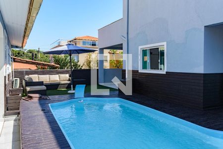 Casa para alugar com 180m², 4 quartos e 4 vagas Casa para alugar com 180m², 4 quartos e 4 vagasPiscina