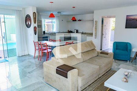 Sala de casa para alugar com 4 quartos, 180m² em Ingleses do Rio Vermelho, Florianópolis