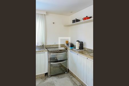 Casa para alugar com 180m², 4 quartos e 4 vagas Casa para alugar com 180m², 4 quartos e 4 vagasCozinha