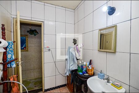 Banheiro de apartamento à venda com 4 quartos, 200m² em Centro, Niterói
