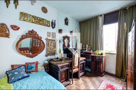 Quarto de apartamento à venda com 4 quartos, 200m² em Centro, Niterói