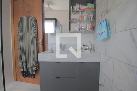 Casa para alugar com 250m², 3 quartos e 2 vagasBanheiro da Suíte