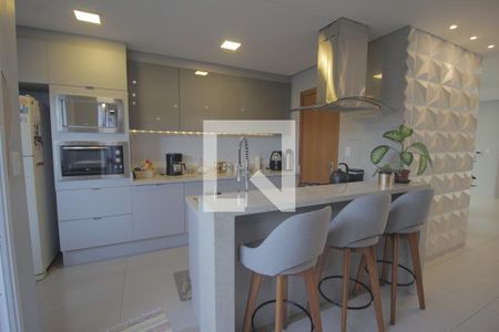 Casa para alugar com 250m², 3 quartos e 2 vagasCozinha