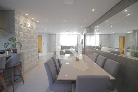 Sala de casa para alugar com 3 quartos, 250m² em Olaria, Canoas