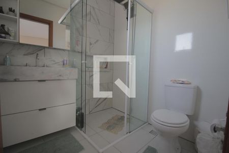 Casa para alugar com 250m², 3 quartos e 2 vagasBanheiro
