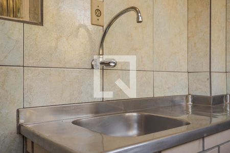 Apartamento para alugar com 60m², 2 quartos e sem vagaCozinha e Área de Serviço