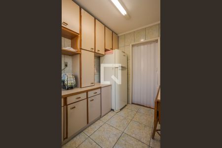 Apartamento para alugar com 60m², 2 quartos e sem vagaCozinha e Área de Serviço