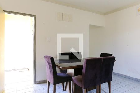 Casa à venda com 265m², 3 quartos e 3 vagasEdicula