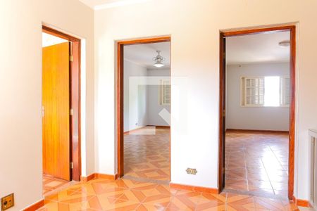 Casa à venda com 265m², 3 quartos e 3 vagasCorredor