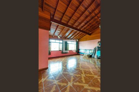 Casa à venda com 280m², 4 quartos e 3 vagasQuarto 2