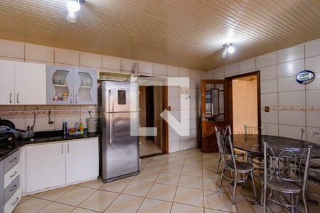 Casa à venda com 280m², 4 quartos e 3 vagasCozinha 