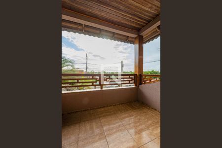 Casa à venda com 280m², 4 quartos e 3 vagasVaranda