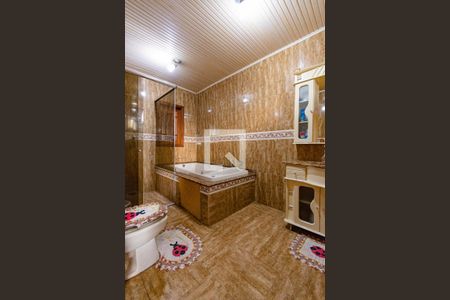 Casa à venda com 280m², 4 quartos e 3 vagasBanheiro 2