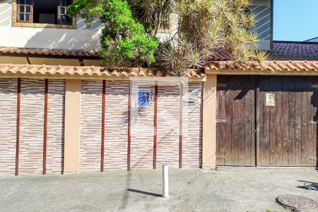 Casa à venda com 120m², 3 quartos e 2 vagasfachada