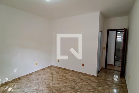 Casa à venda com 120m², 3 quartos e 2 vagasquarto 3 suite