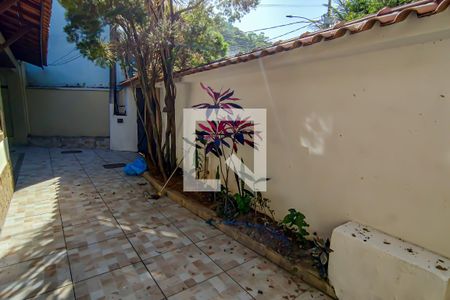 Casa à venda com 120m², 3 quartos e 2 vagasfrente