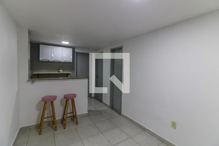 Sala de apartamento para alugar com 2 quartos, 35m² em Recreio dos Bandeirantes, Rio de Janeiro
