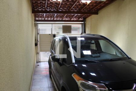 Casa à venda com 60m², 2 quartos e 2 vagasGaragem
