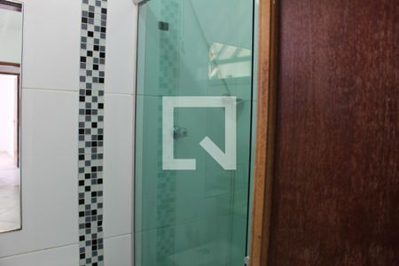 Casa à venda com 60m², 2 quartos e 2 vagasBanheiro do Quarto 2