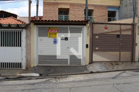 Casa à venda com 60m², 2 quartos e 2 vagasPlaquinha