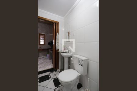 Casa à venda com 200m², 2 quartos e 2 vagasBanheiro Área comum