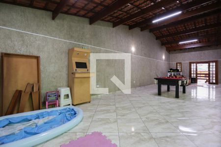 Casa à venda com 200m², 2 quartos e 2 vagasÁrea comum