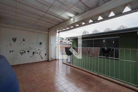 Casa à venda com 200m², 2 quartos e 2 vagasÁrea de serviço