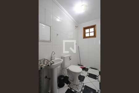 Casa à venda com 200m², 2 quartos e 2 vagasBanheiro Área comum