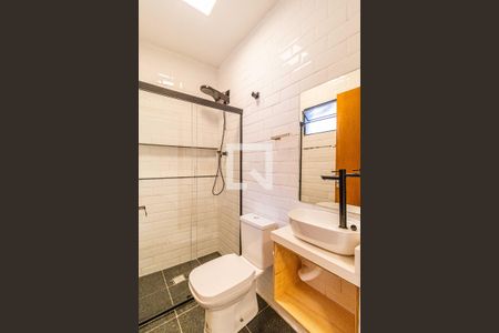 Casa para alugar com 135m², 4 quartos e 2 vagasEdícula - Banheiro