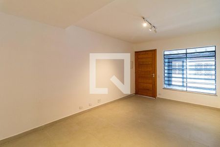 Sala de casa para alugar com 4 quartos, 135m² em Caxingui, São Paulo