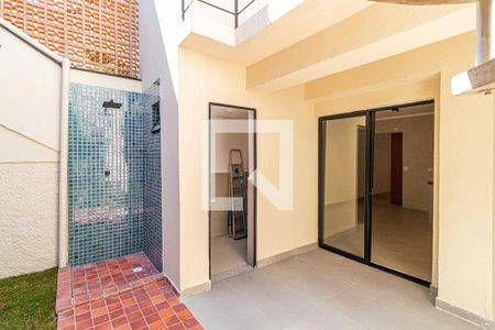 Casa para alugar com 135m², 4 quartos e 2 vagasQuintal