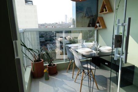 Varanda de apartamento à venda com 1 quarto, 34m² em Pinheiros, São Paulo