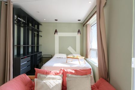 Sala/Quarto de apartamento à venda com 1 quarto, 34m² em Pinheiros, São Paulo