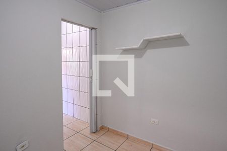 Quarto 2 de casa à venda com 2 quartos, 40m² em Vila Brasílio Machado, São Paulo