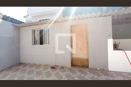 Casa para alugar com 130m², 2 quartos e 1 vaga Casa para alugar com 130m², 2 quartos e 1 vagaQuarto de Serviço