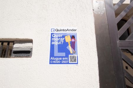 Casa à venda com 190m², 5 quartos e 4 vagas Casa à venda com 190m², 5 quartos e 4 vagasPlaca