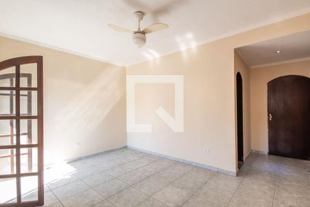 Suíte de casa à venda com 5 quartos, 190m² em Veloso, Osasco