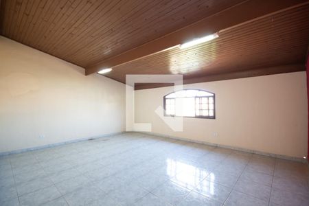 Casa à venda com 190m², 5 quartos e 4 vagas Casa à venda com 190m², 5 quartos e 4 vagasQuarto 4