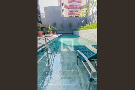 Apartamento à venda com 47m², 1 quarto e 1 vagaÁrea comum - Piscina