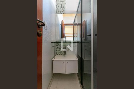 Casa à venda com 330m², 3 quartos e 2 vagasBanheiro da Suíte