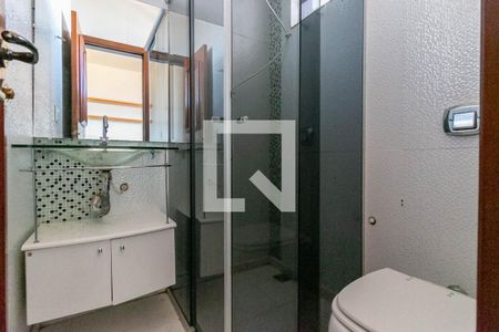 Casa à venda com 330m², 3 quartos e 2 vagasBanheiro da Suíte
