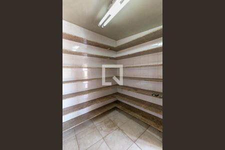 Casa à venda com 330m², 3 quartos e 2 vagasCozinha e Área de Serviço